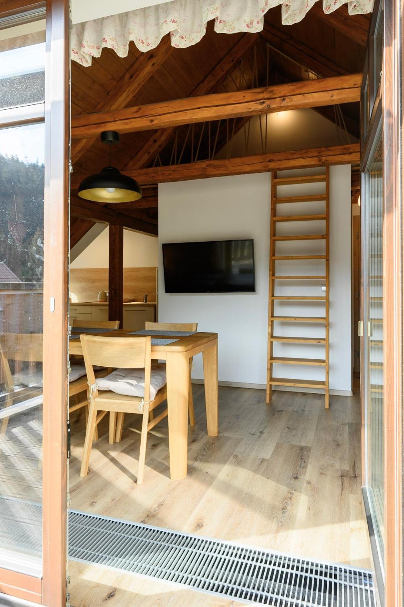 Apartmany Mezivodi Kycera Екстериор снимка